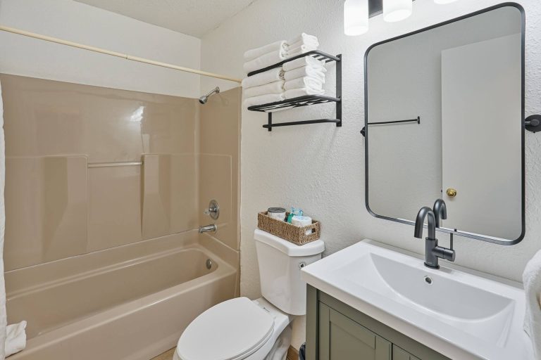 Updated bathroom in the Tremont Lodge cabin