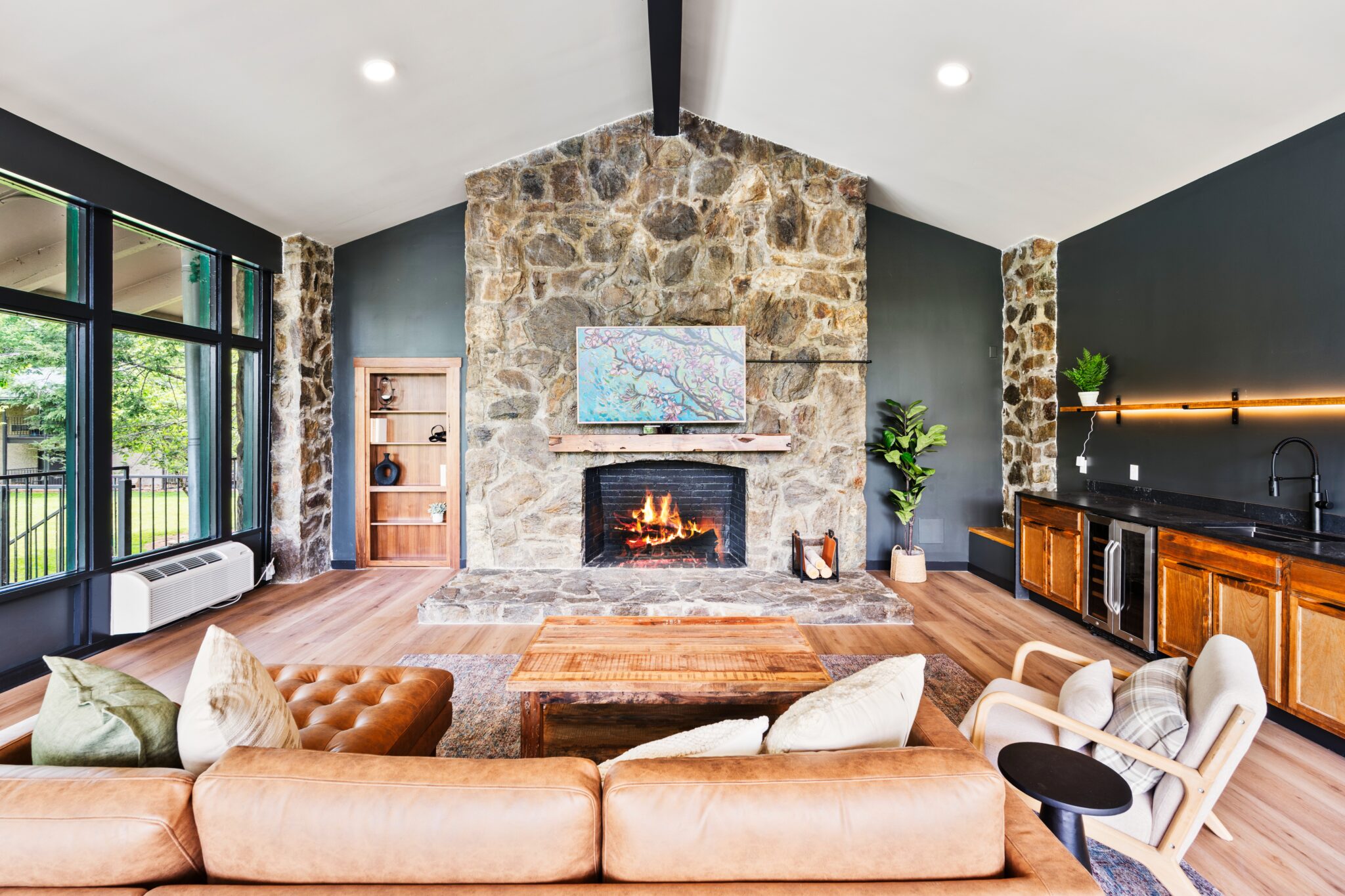 Photo inspiration: Curated Tremont Residence Amenities Gallery View 49